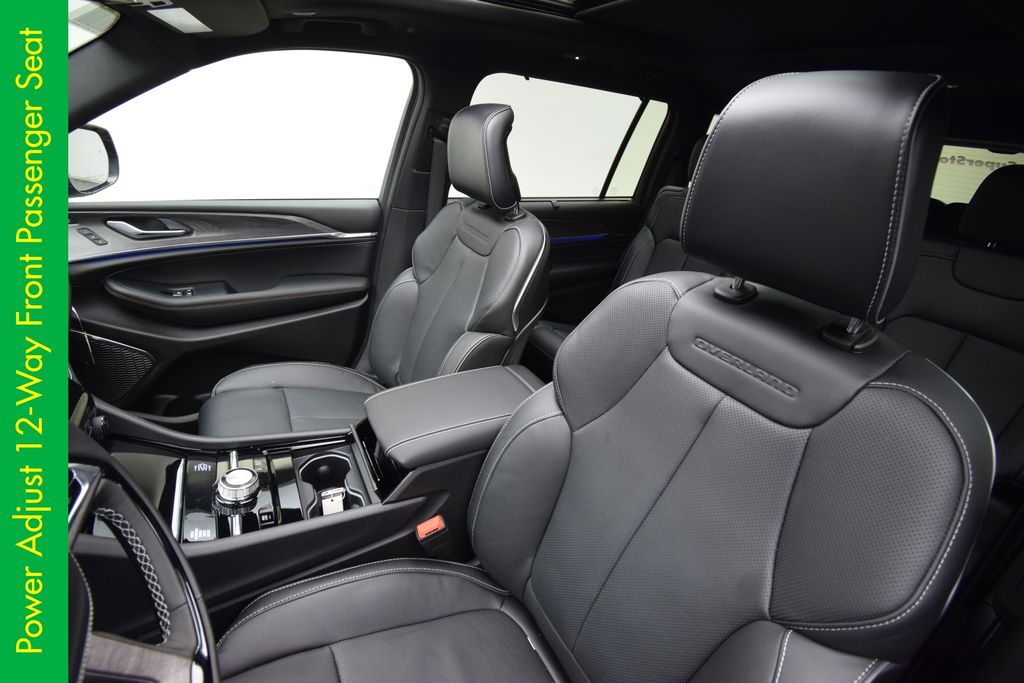 new 2025 Jeep Grand Cherokee L car, priced at $58,709
