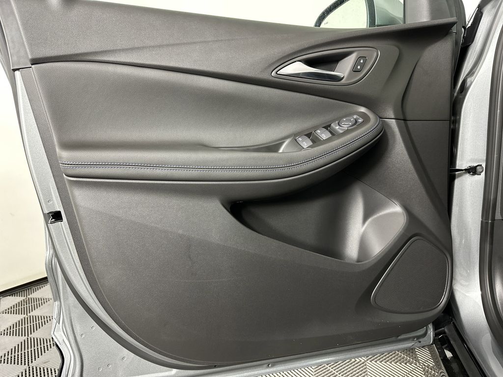 new 2026 Buick Encore GX car, priced at $32,970