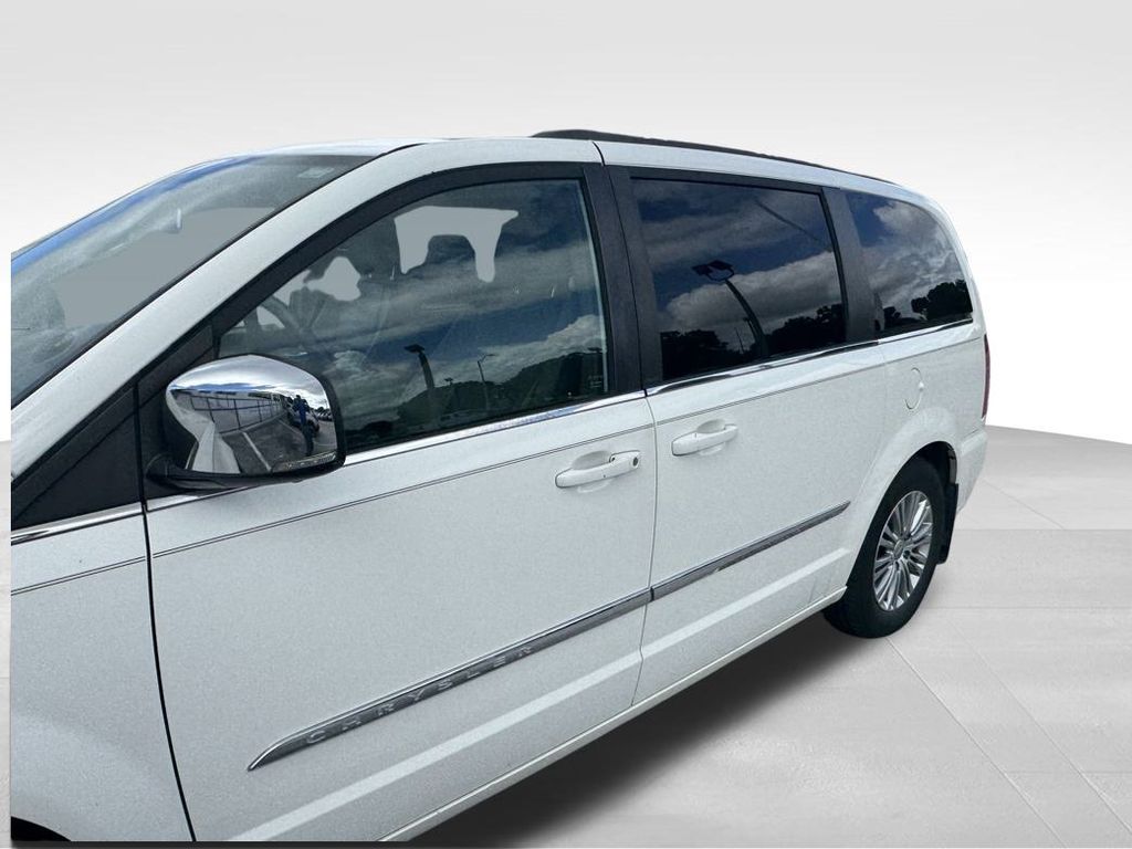 used 2013 Chrysler Town & Country car, priced at $7,991