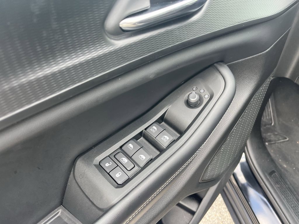 used 2024 Jeep Grand Cherokee car, priced at $29,795