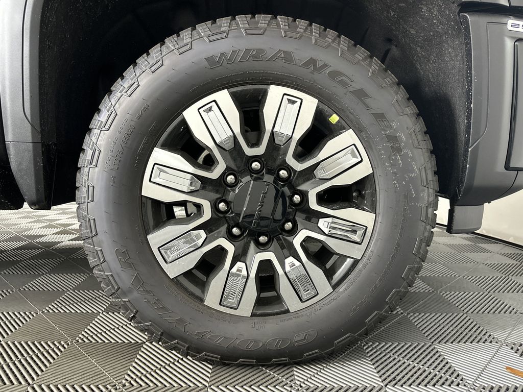 new 2025 GMC Sierra 2500HD car, priced at $86,963