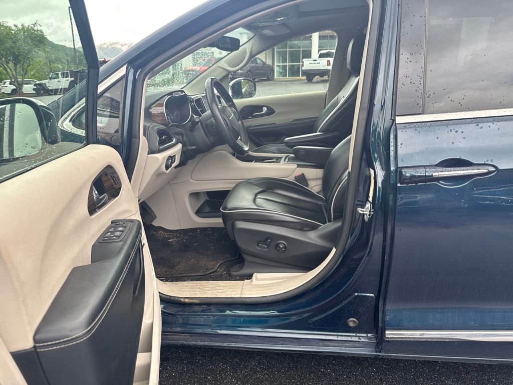 used 2022 Chrysler Pacifica car, priced at $22,751