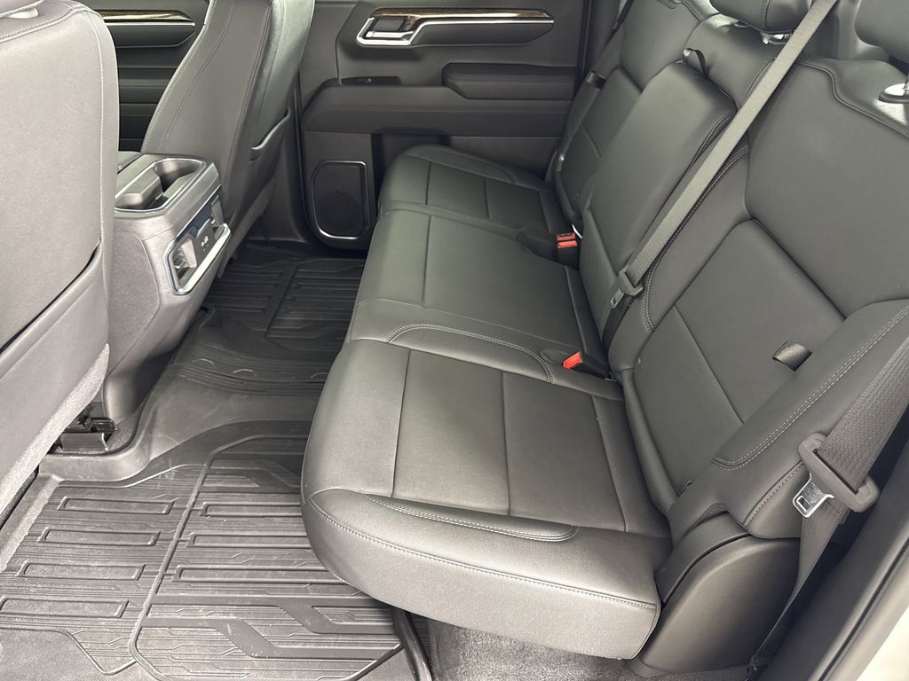 new 2025 GMC Sierra 1500 car, priced at $56,729