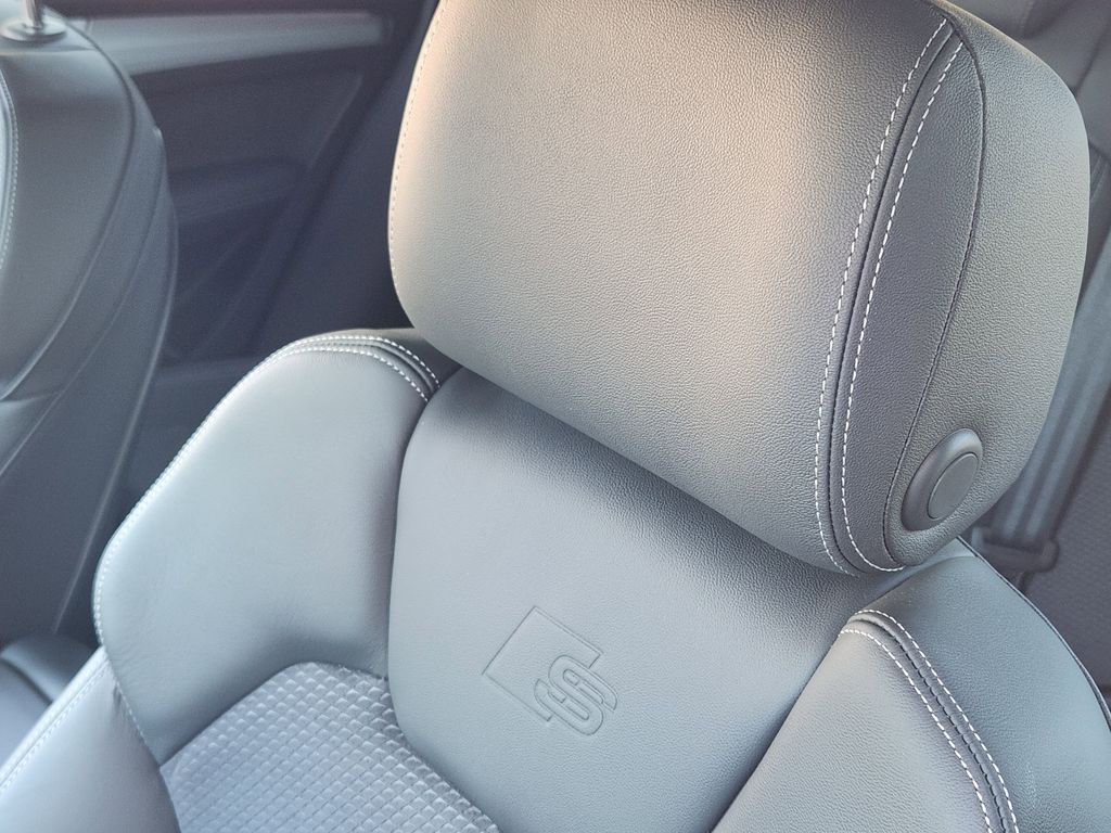 new 2025 Audi Q5 e car, priced at $71,385