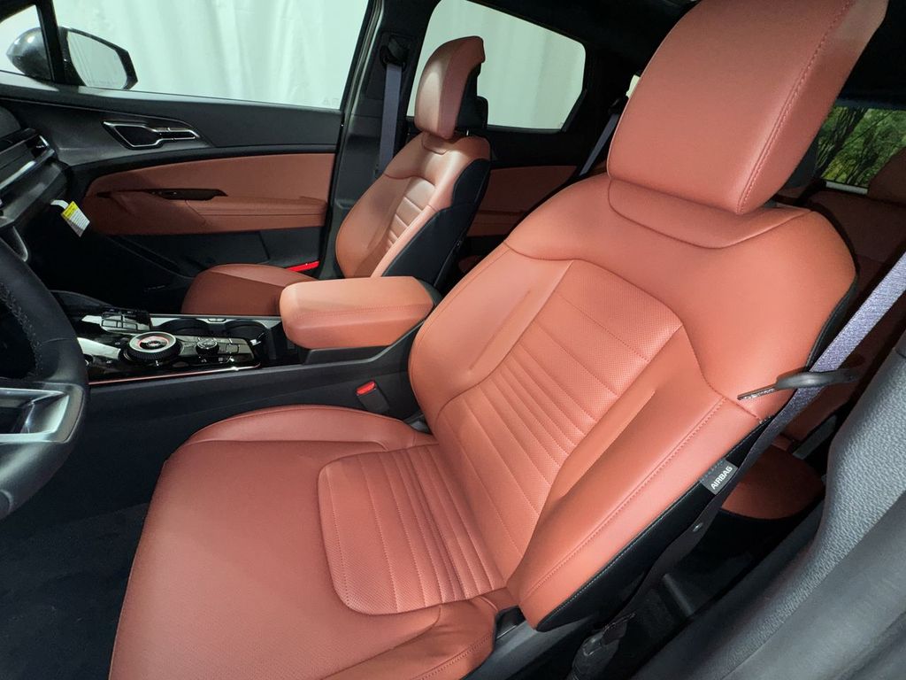 new 2025 Kia Sportage Hybrid car, priced at $39,274