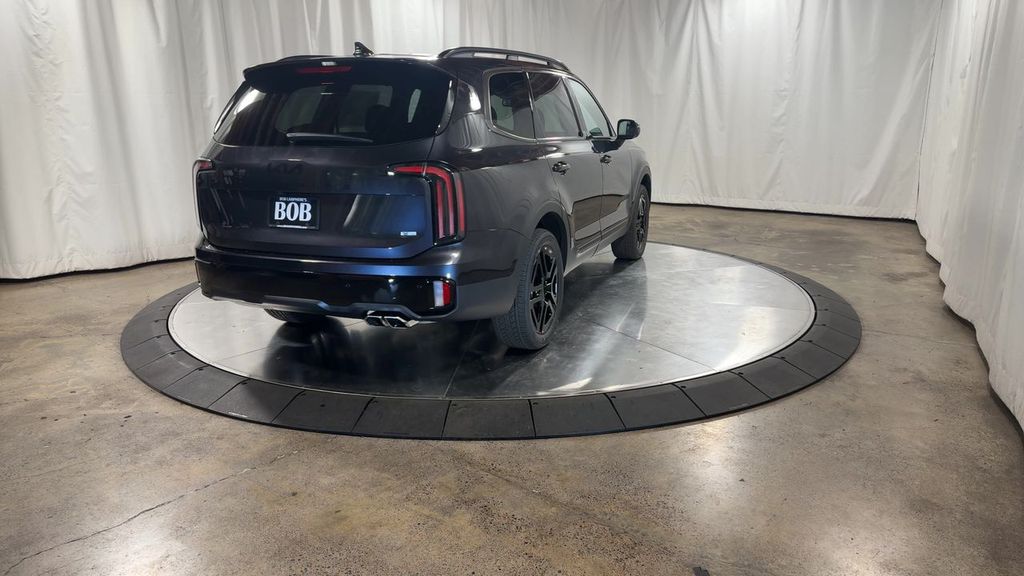 new 2025 Kia Telluride car, priced at $46,178