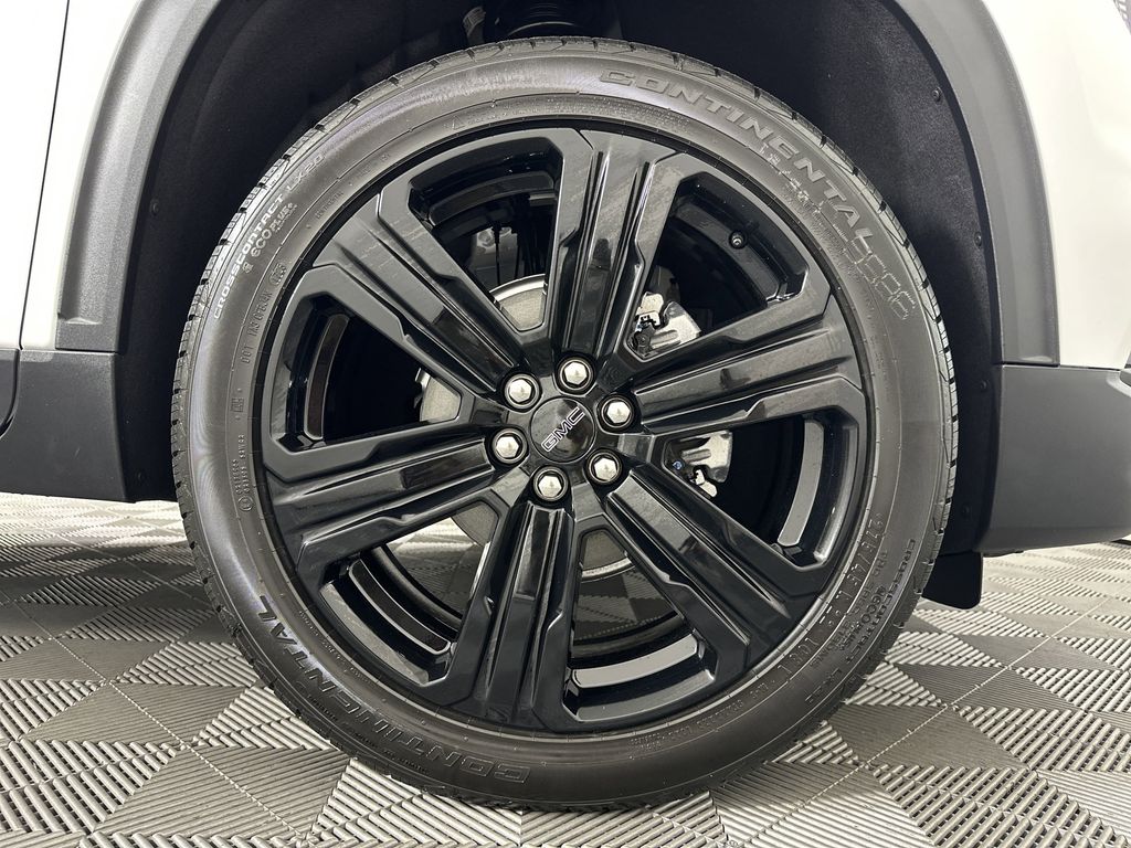 new 2025 GMC Acadia car, priced at $49,830