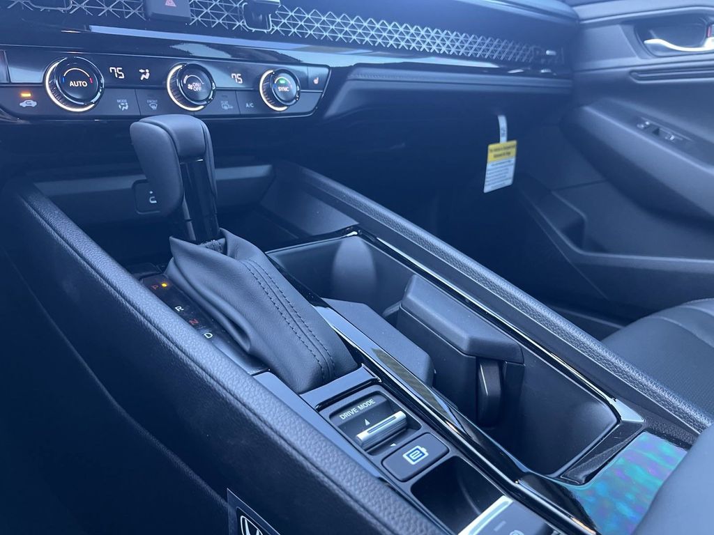 new 2025 Honda Accord Hybrid car, priced at $34,123