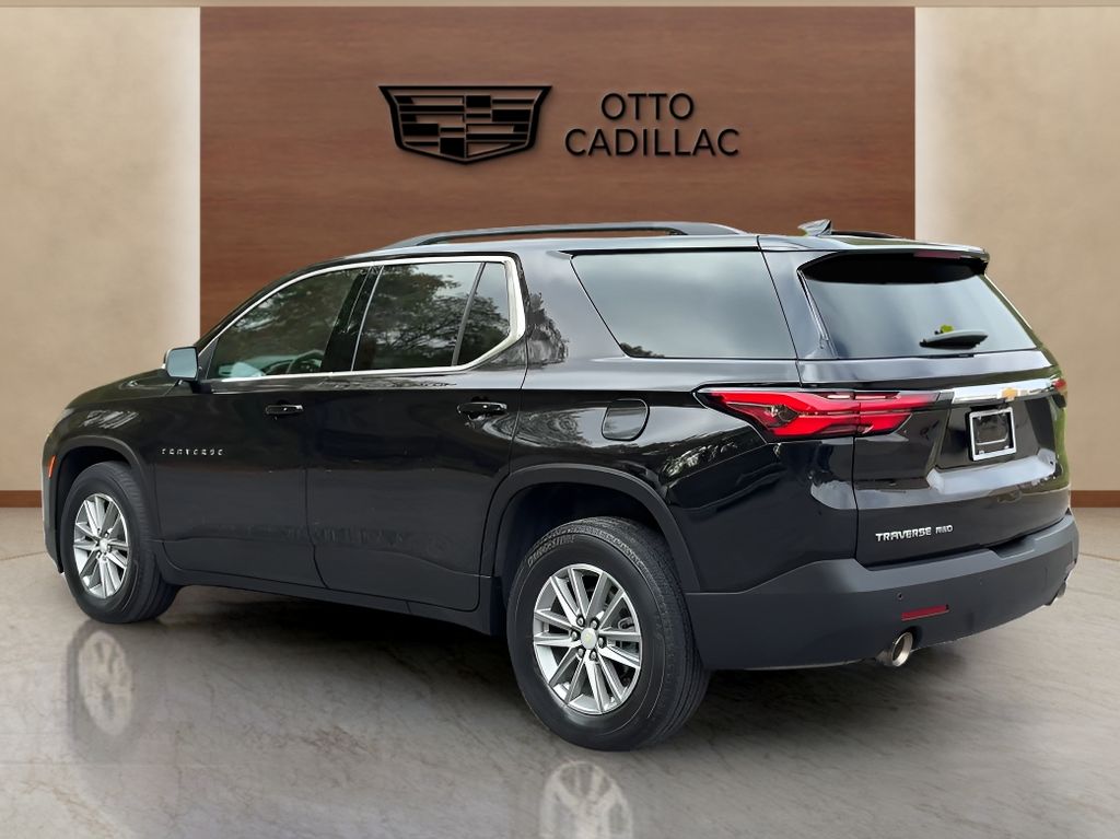 used 2023 Chevrolet Traverse car, priced at $33,900