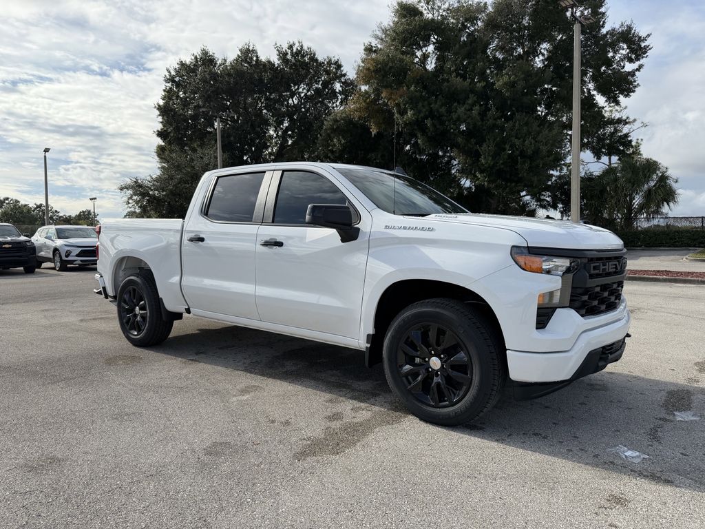 new 2026 Chevrolet Silverado 1500 car, priced at $32,795