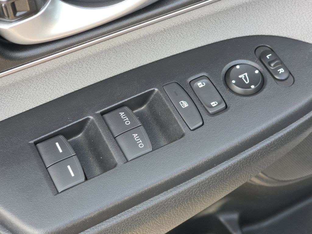 used 2021 Honda CR-V car, priced at $19,395