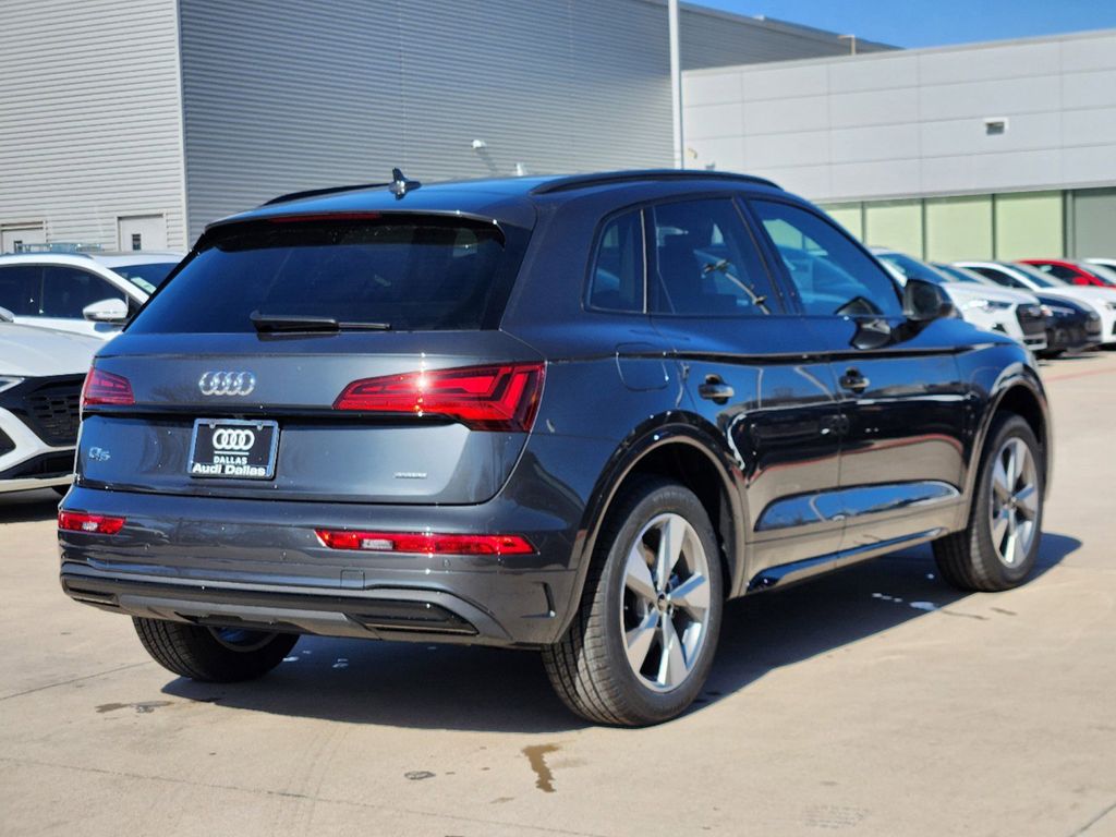 new 2025 Audi Q5 car, priced at $50,250