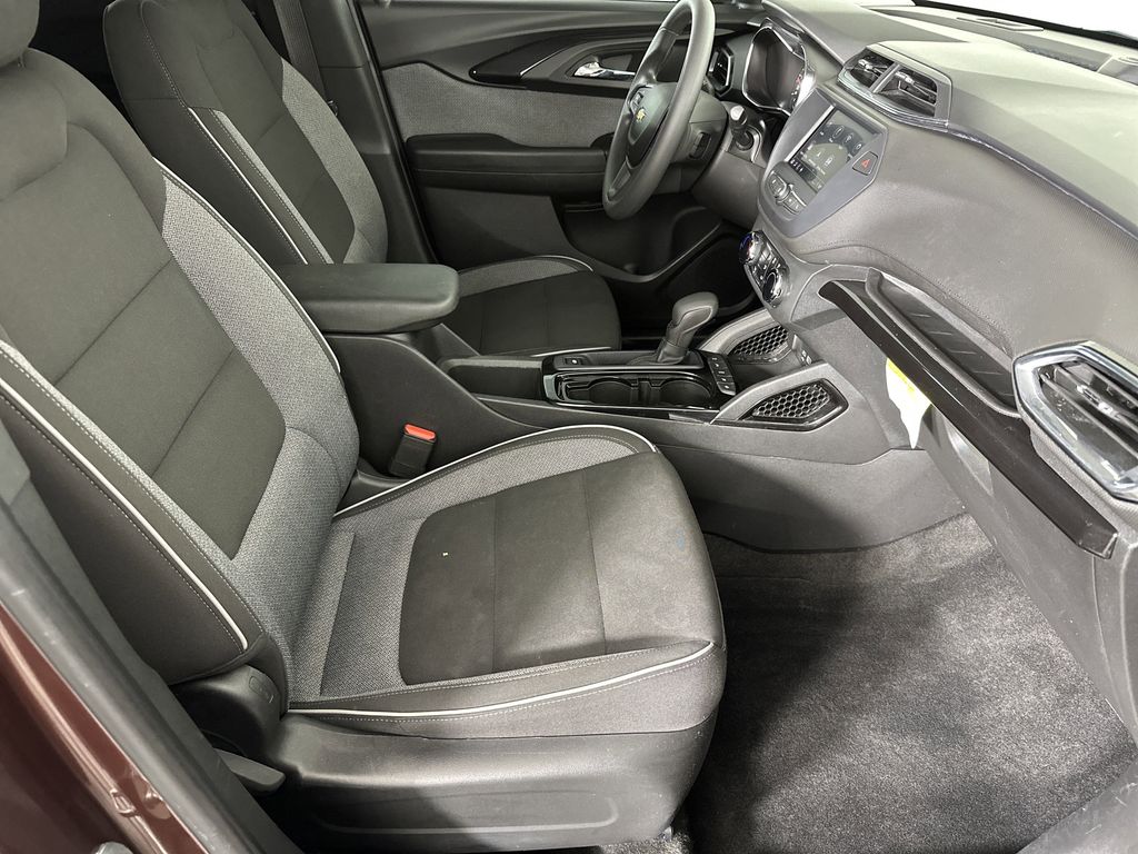 used 2022 Chevrolet TrailBlazer car, priced at $16,988