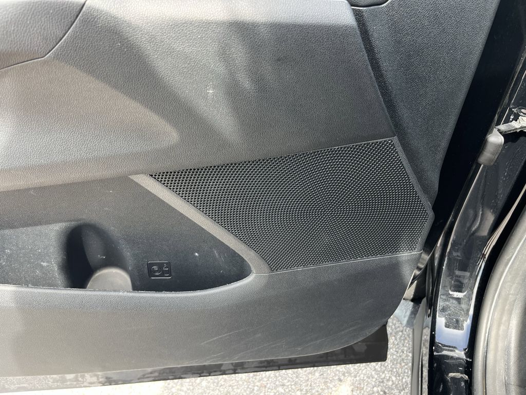 used 2023 Kia Sorento car, priced at $26,542