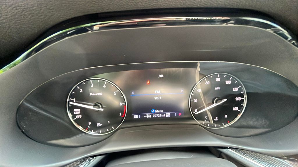 used 2021 Buick Envision car, priced at $20,000