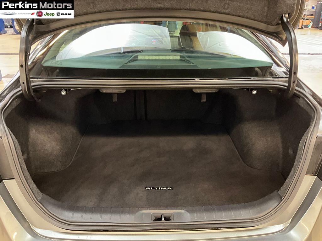 used 2022 Nissan Altima car, priced at $21,734