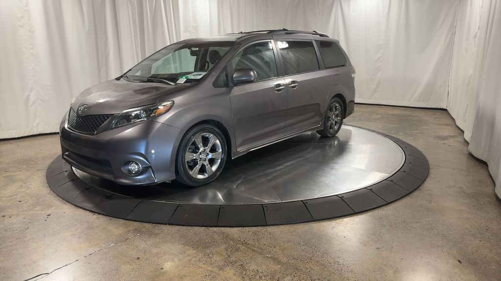 used 2016 Toyota Sienna car, priced at $22,720