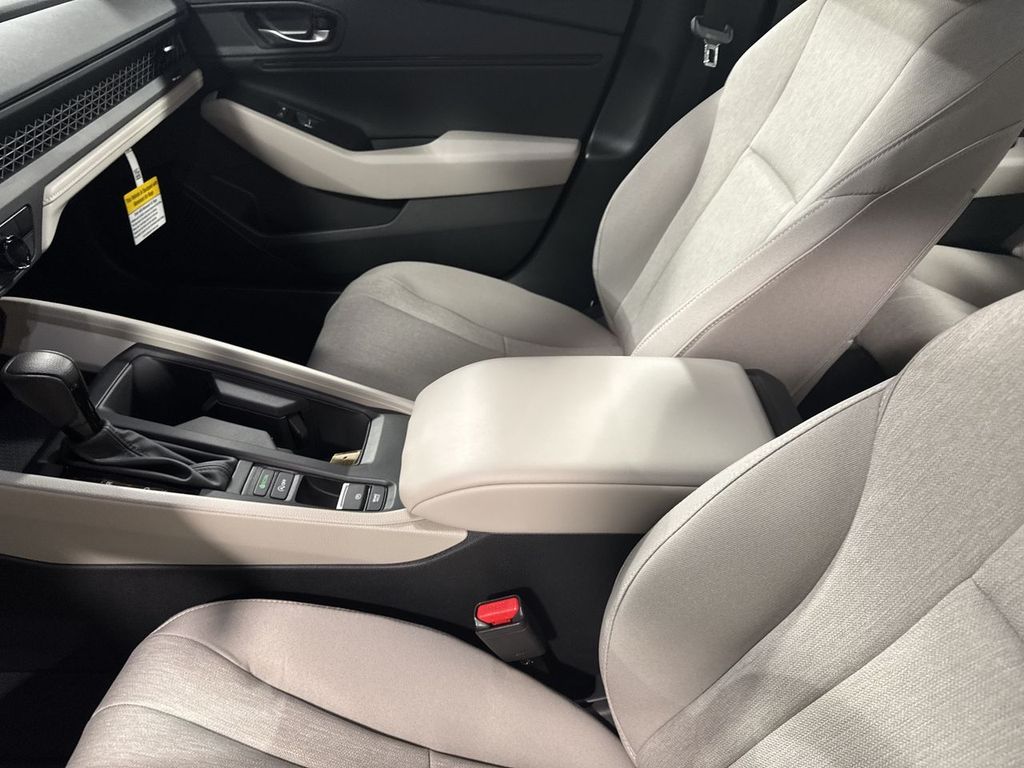 new 2025 Honda Accord car, priced at $31,710