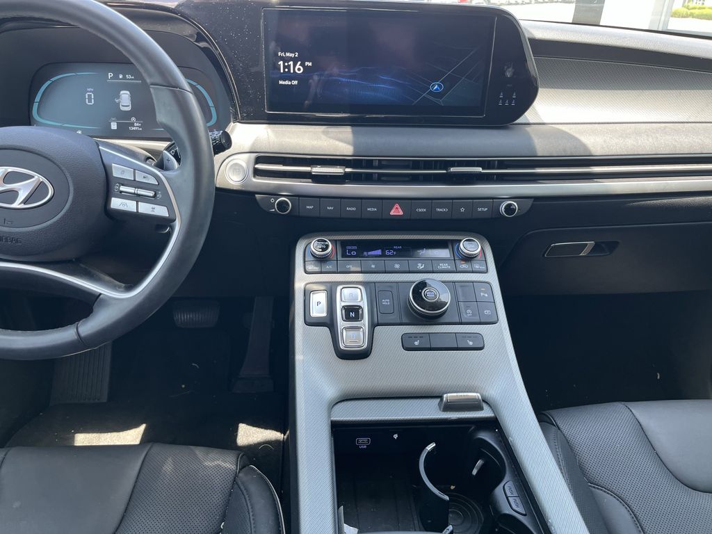 used 2024 Hyundai Palisade car, priced at $36,992