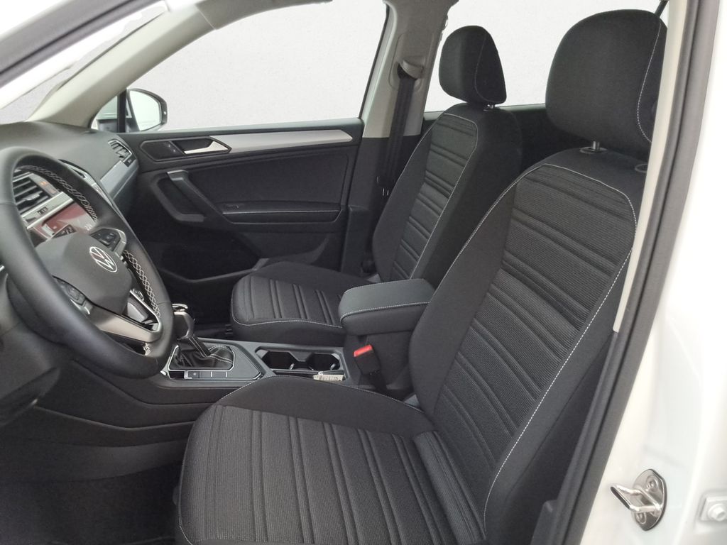 used 2024 Volkswagen Tiguan car