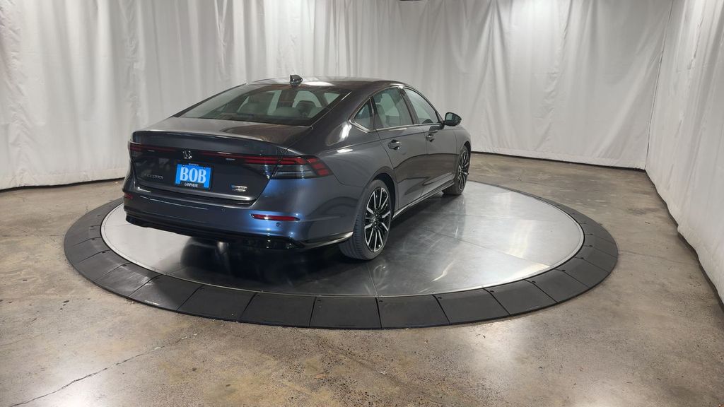 new 2025 Honda Accord Hybrid car, priced at $40,450
