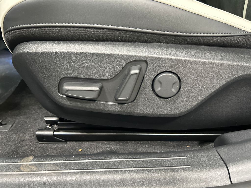 new 2025 Kia EV6 car, priced at $58,170