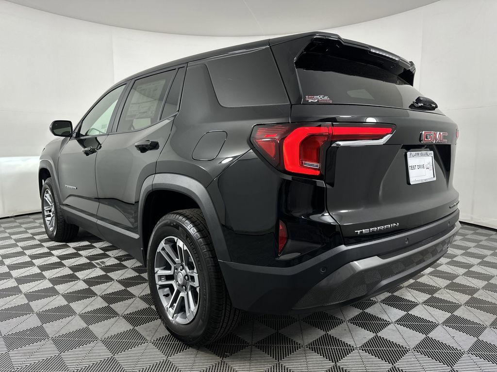 new 2025 GMC Terrain car, priced at $28,890