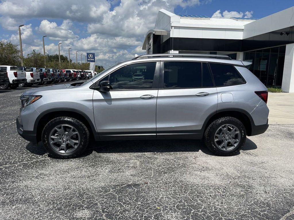 used 2024 Honda Passport car, priced at $38,761