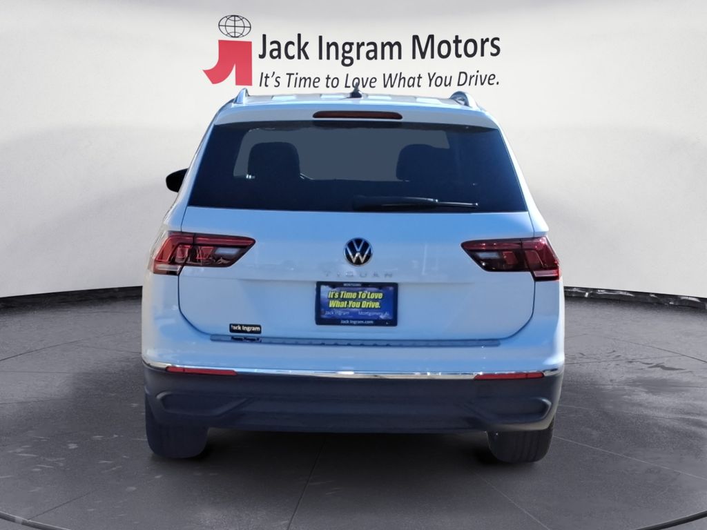 used 2024 Volkswagen Tiguan car