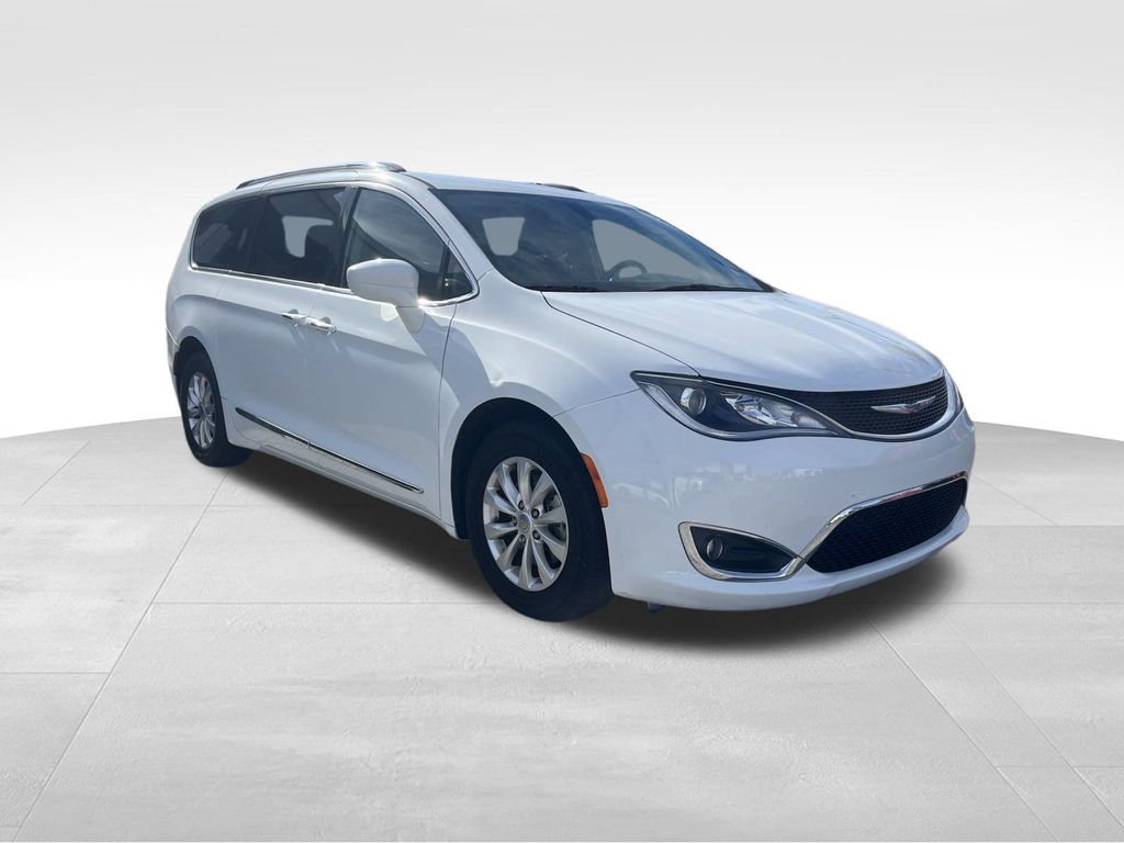 used 2019 Chrysler Pacifica car, priced at $13,991