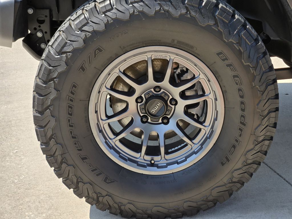 used 2022 Jeep Gladiator car, priced at $34,435