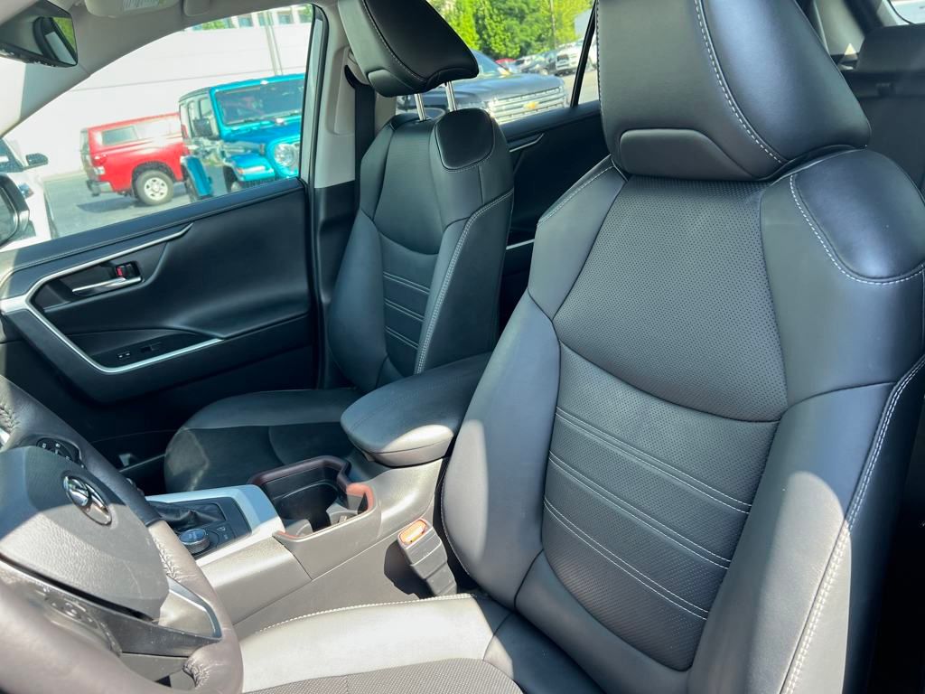 used 2021 Toyota RAV4 car, priced at $29,900
