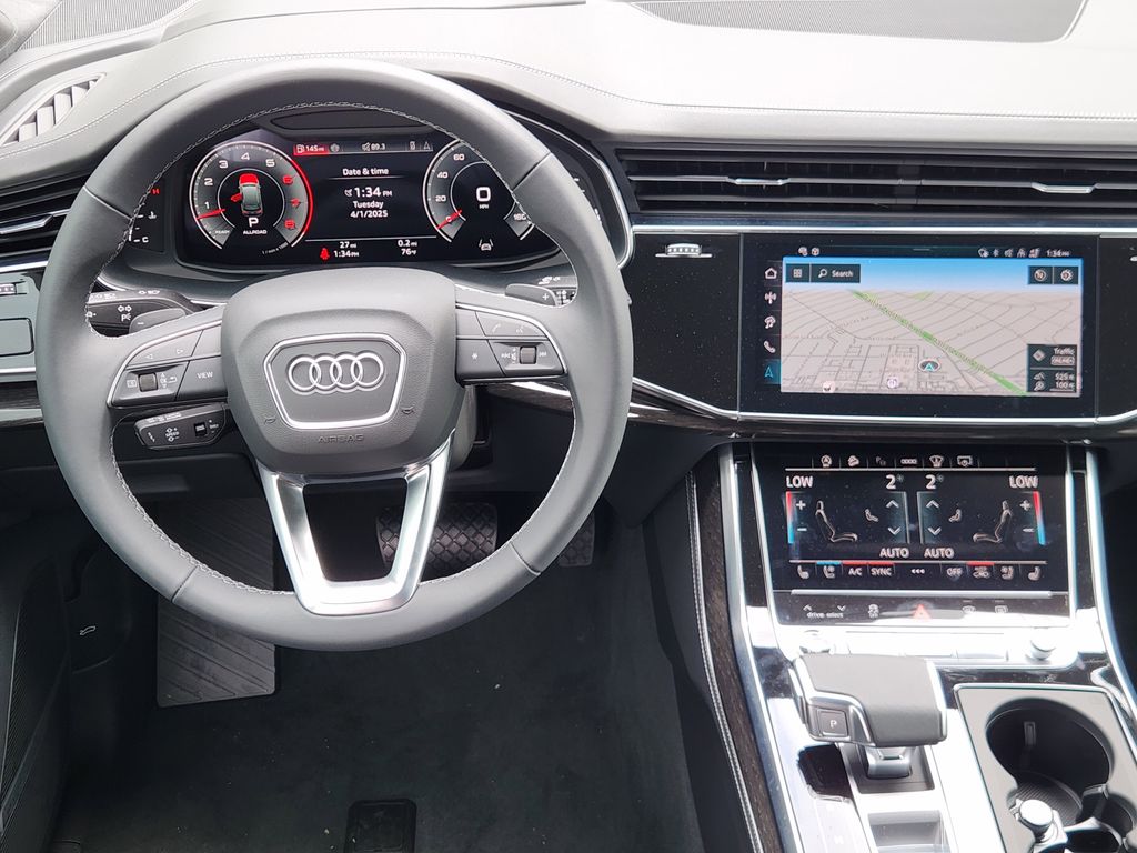 new 2025 Audi Q7 car, priced at $88,655