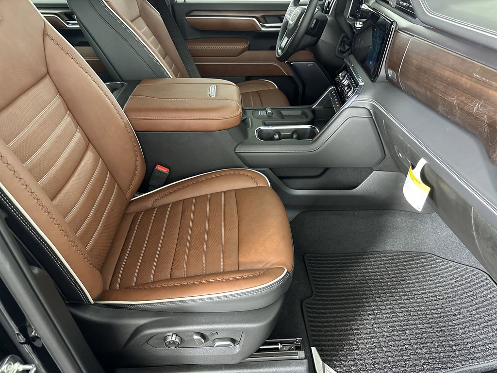 new 2025 GMC Sierra 2500HD car, priced at $94,014