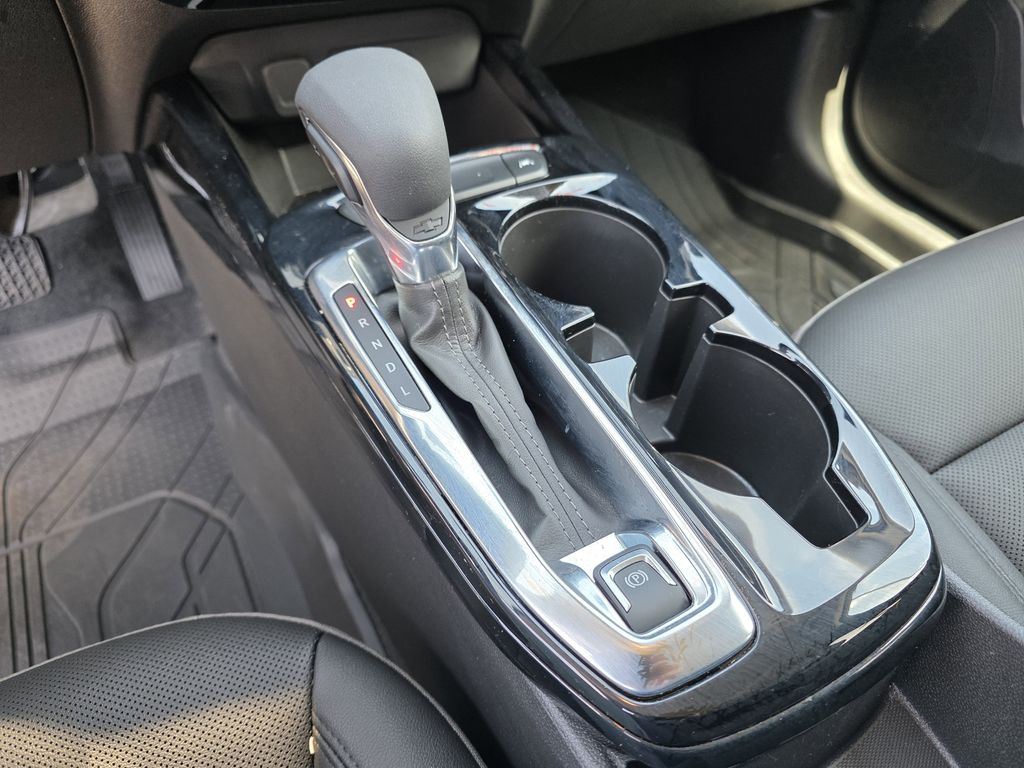 used 2025 Chevrolet Trax car, priced at $23,793