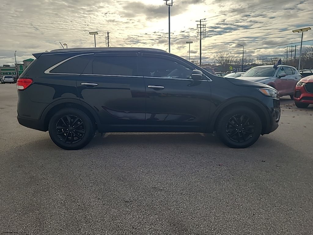 used 2017 Kia Sorento car, priced at $9,996