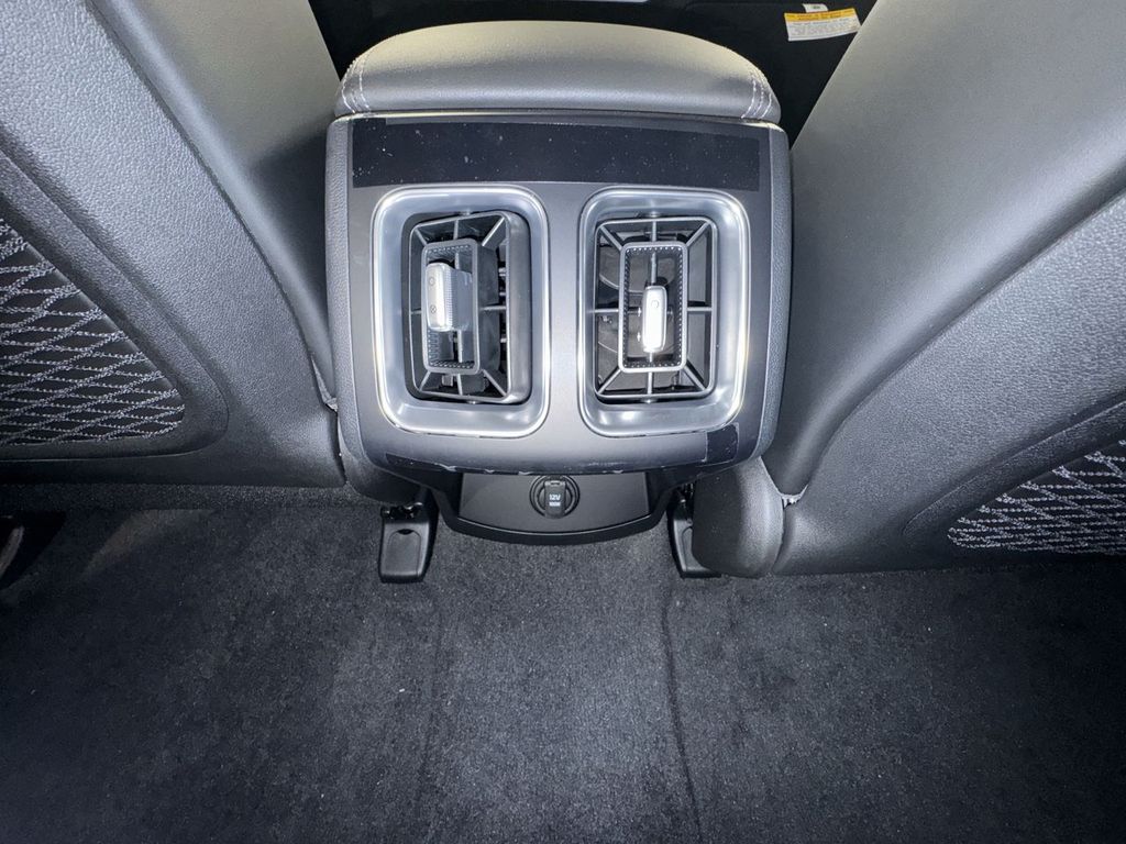 new 2025 Kia Sorento car, priced at $42,074