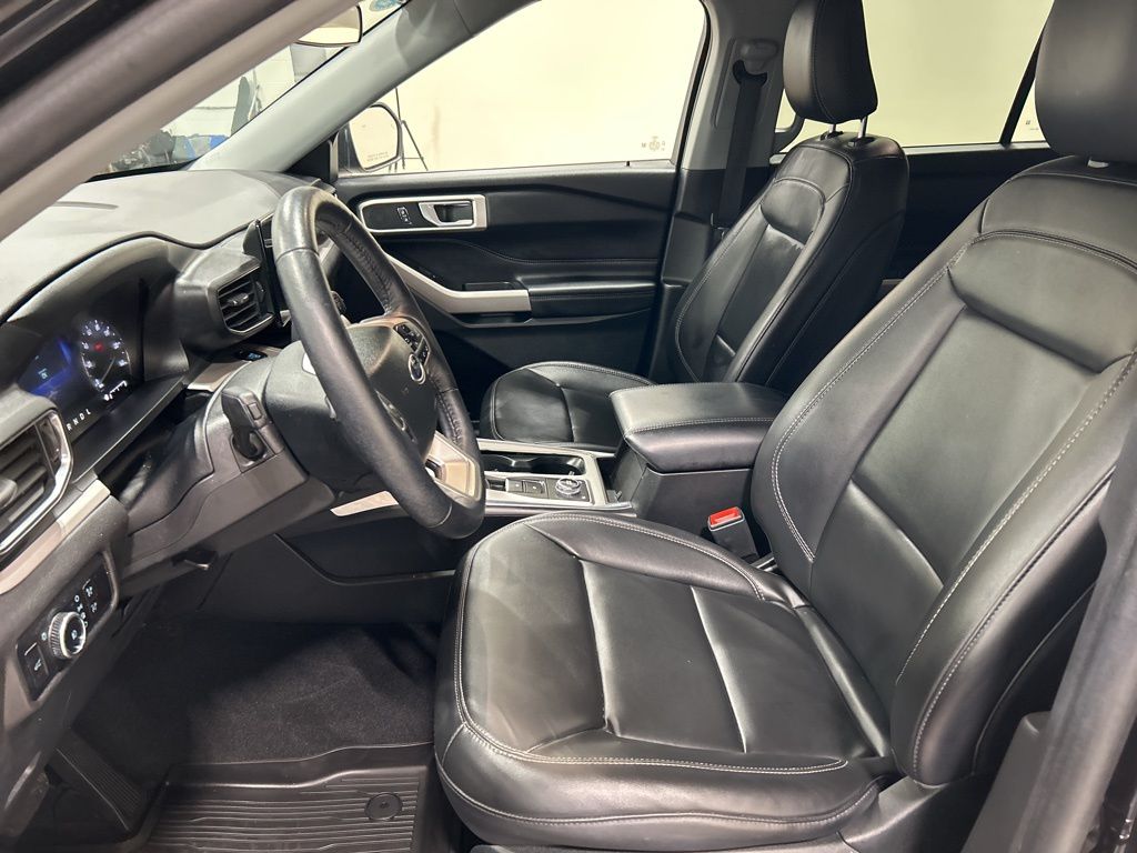 used 2023 Ford Explorer car, priced at $32,954