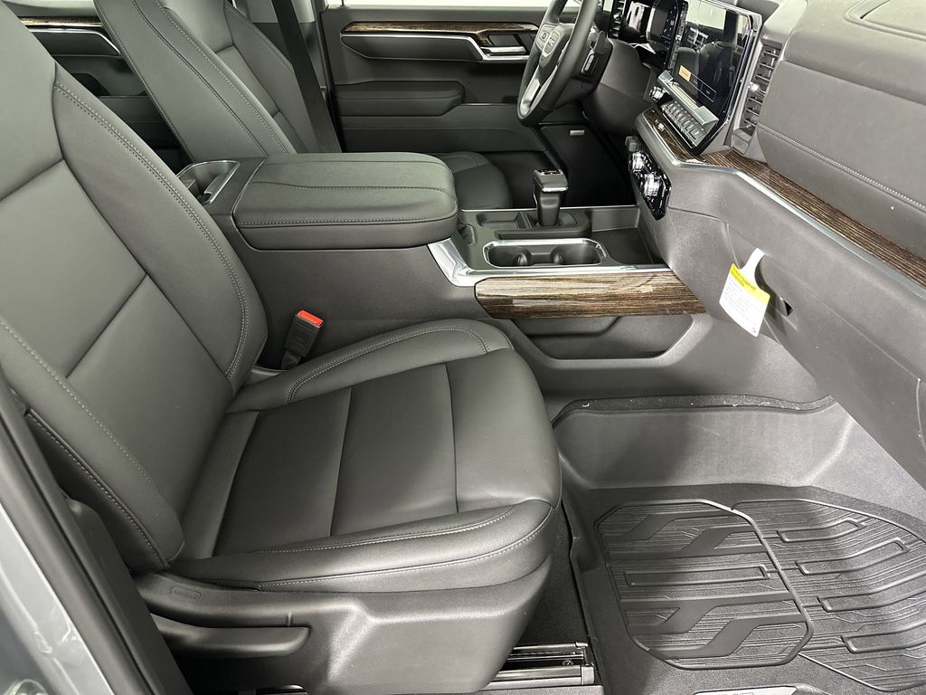 new 2025 GMC Sierra 1500 car, priced at $60,224