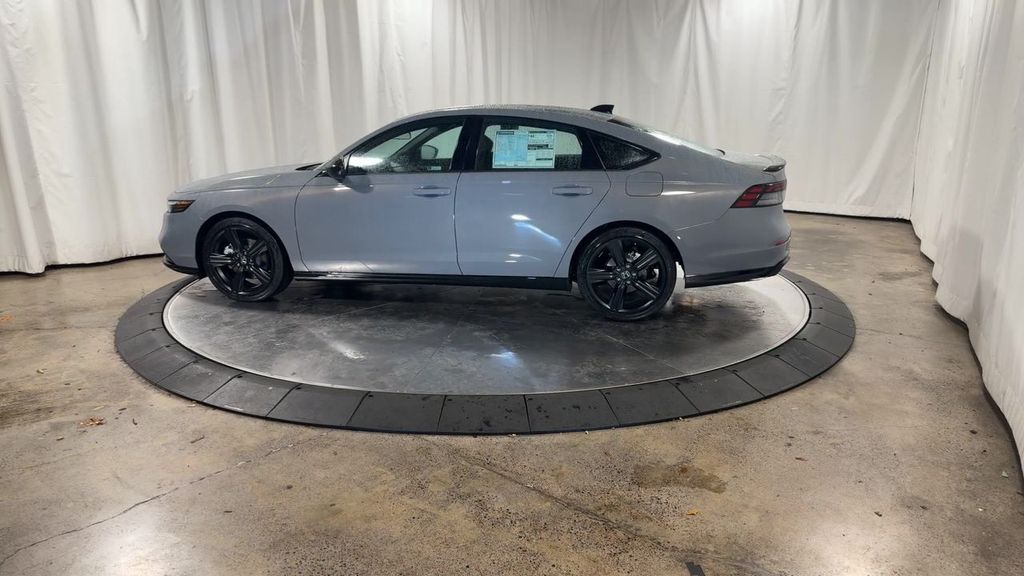 new 2025 Honda Accord Hybrid car, priced at $36,980