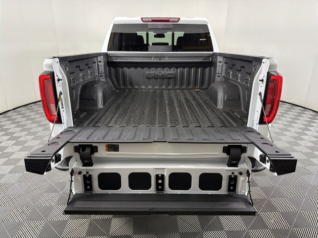 new 2026 GMC Sierra 1500 car, priced at $60,925