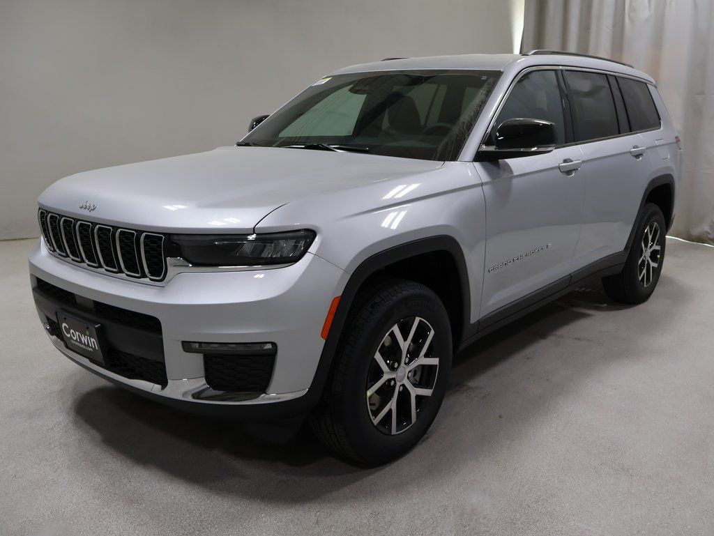 new 2025 Jeep Grand Cherokee L car, priced at $48,295