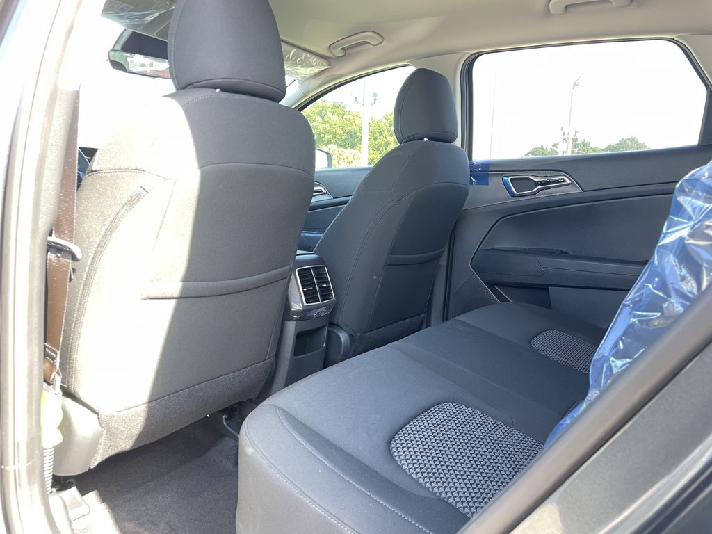 new 2025 Kia Sportage Hybrid car, priced at $28,753