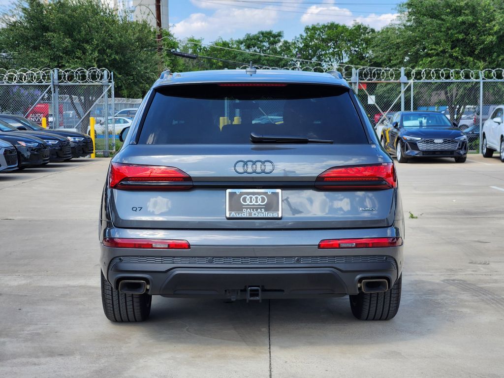 new 2025 Audi Q7 car, priced at $77,750
