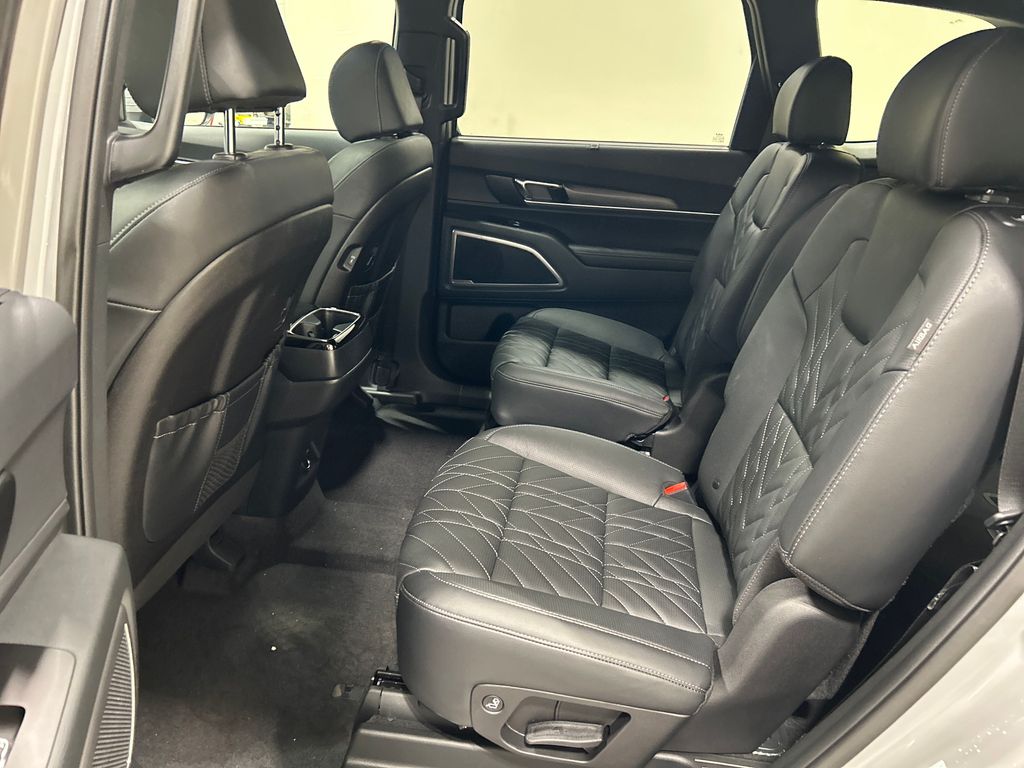 new 2025 Kia Telluride car, priced at $47,650