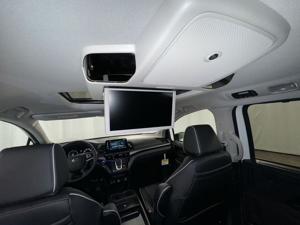 new 2025 Honda Odyssey car, priced at $48,815