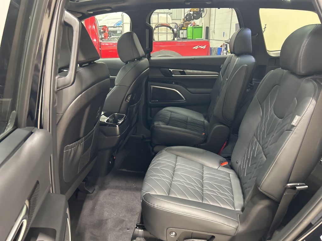new 2025 Kia Telluride car, priced at $52,730