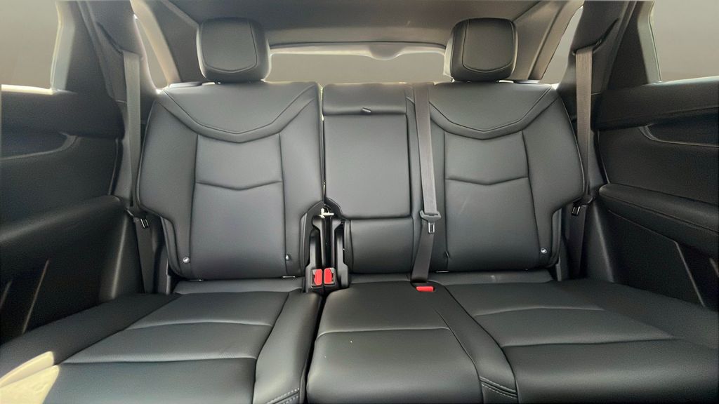 used 2022 Cadillac XT5 car, priced at $29,950