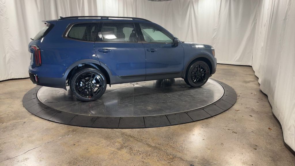 new 2025 Kia Telluride car, priced at $46,592