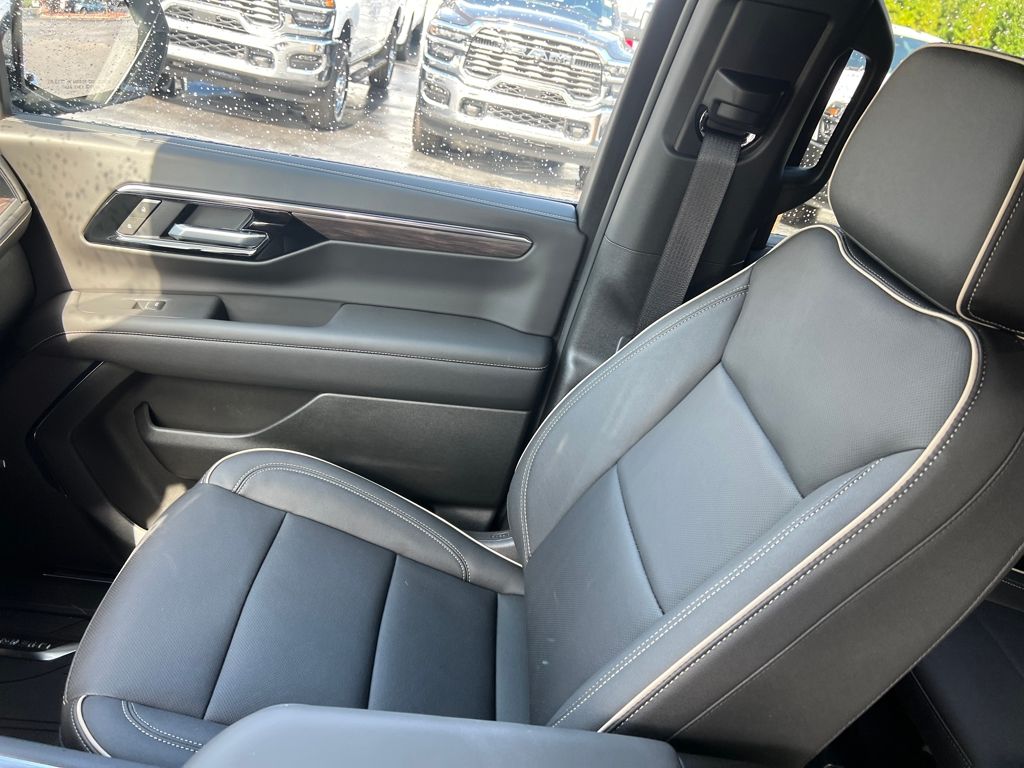new 2025 Chevrolet Tahoe car, priced at $81,095